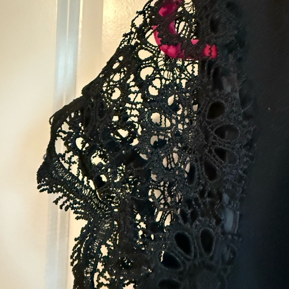 Sharagano Black Dress with Lace Cap Sleeve - Picture 4 of 5